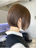 ショートボブレイヤーミディアム切りっぱなしボブレイヤー調布