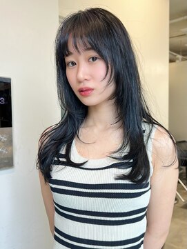 ランプ 代官山(the lamp) 大人美人透明感ロングレイヤースタイルハッシュカット20代