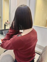 ブリッサ(brisa)&nbsp;《艶感MAX》大人かわいい切りっぱなしコンパクトボブ