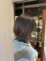 イリー 代官山(ILY)&nbsp;くびれミディ 外ハネ