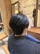 ワゴンバイアフロート(Wagon by afloat)&nbsp;ショートボブ/耳掛けショート20代30代40代丸顔面長