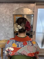 サーディースリーエーカーズヘアスタジオ(33Acers Hair Studio)&nbsp;シニヨン