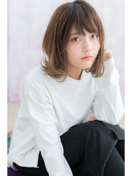 ミック ヘアアンドメイク アップ 駒込店(miq Hair&Make up) 斜めバングくせ毛風カール3Dハイライトエアリーミディc1