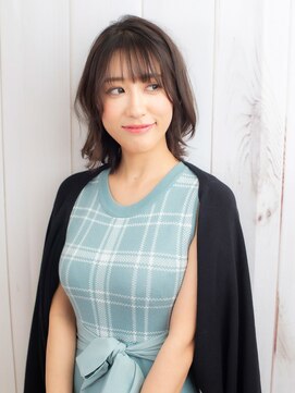 ノブ ヘアデザイン 能見台店(NOB hairdesign) 〈NOB能見台店〉顔まわりカット ゆるめくびれヘア
