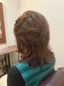 フォルムヘアープラス(Forme hair+) ハイレイヤー