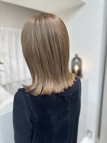 クアン(Cuan)&nbsp;切りっぱなしミディアム/タッセルボブ