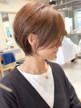 ラフ 新宿(Laff) 似合わせカット20代30代40代50代くびれショート丸みショートボブ