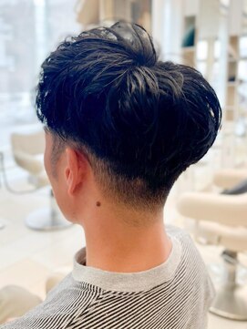 ミーティア バイ クアトロ(Meteor By QUATRO) メンズ 黒髪 短髪 スーツ ビジネス