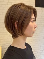 青山白髪ぼかしハイライトウルフショートボブグレージュ40代50代