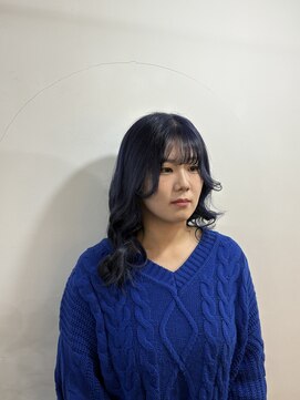 ヘアーアンドメイクアップモパ 冬っぽネイビー