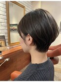 耳掛けで魅せる大人可愛いマッシュ【181スタイル】