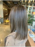 夏ハイライト×アッシュカラーで大人可愛い透明感ヘア