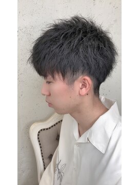 ネクスト 静岡店(NEXT) 【NEXT shizuoka 竹田】束感ショート×前下がりマッシュ