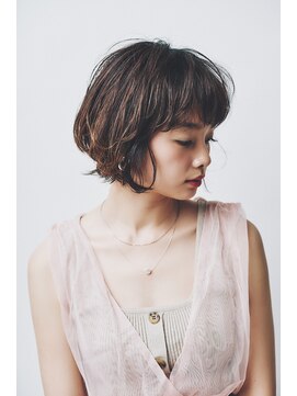 キー(kii) どこからみても綺麗なボブ