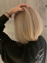 ラッドヘアー(RAD hair)&nbsp;ハイトーンカラー☆前下がり大人ボブ