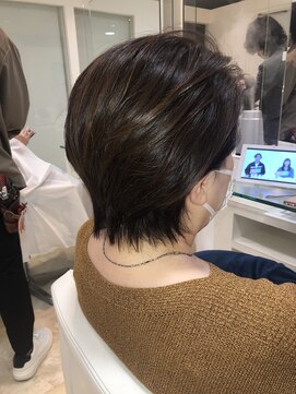 アドラシオン(Adoration) ショートスタイル