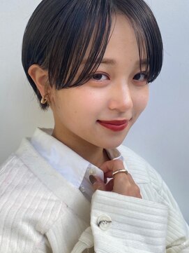 ガーデン タチカワ(garden tachikawa) ニュアンスカラー暗髪センターパートハンサムショート