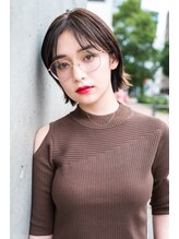 グロウ バイ グラフィー(GLOW by Graphy)&nbsp;２０代３０代４０代おススメ！耳掛けショートヘア