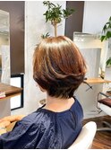 大人ショートボブ,小顔,ひし形ショートボブ,後頭部ボリューム