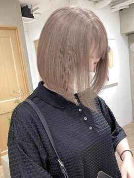 ローレン(LOREN) ミルクティーベージュぷつっとボブケアブリーチ 梅田
