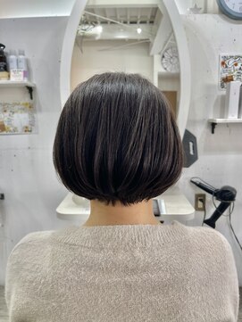 ヌード カラー 姥子山店(NUDE COLOR) ショートボブ