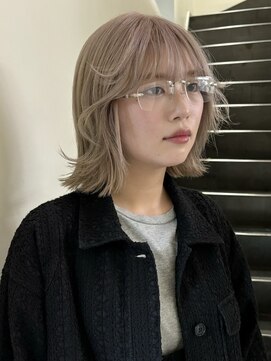ウィットサークル(wit circle) white blonde