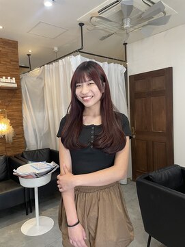 スイート ヘアデザイン(Suite HAIR DESIGN) 光で透ける赤ブラウン/顔周りもポイント!