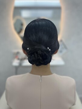 エス(Ess) 《川戸美尋》ヘアセット/タイトシニヨン/大宮
