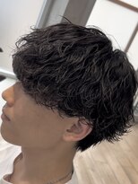 フィフス(fifth)&nbsp;原宿波巻きパーマメンズカットラウンドマッシュ30代刈り上げ