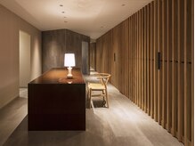 シャックシェブーアンジェリック(chaque cheveux Angelique)