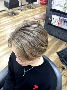 アンディアーモ サカエ(ANDIAMO SAKAE) メンズシャドウルーツ