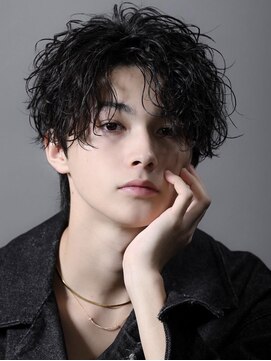 アストラ(ASTRA) MEN’S HAIR/波巻きツイストスパイラル/リバースセンターパート