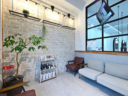 アーサス ヘアー デザイン 木更津店(Ursus hair Design by HEADLIGHT)の写真
