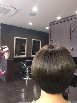 髪の美院 シャルマン ビューティー クリニック(Charmant Beauty Clinic) グラボブ