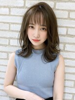大人かわいい小顔前下がりスリークボブローライト30代40代50代