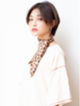 ネイヴィル(navile) ナチュラルハンサムまるみショート