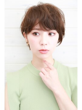 オーシャン(Ocean) [OCEAN Hair&Life]耳かけ☆フォギーベージュ☆ショートカール☆