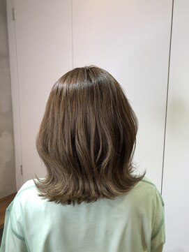 ジーナ 銀座中央通り(Zina) 【Zina　銀座中央通り】透明感抜群☆SHEERE BEIGE☆