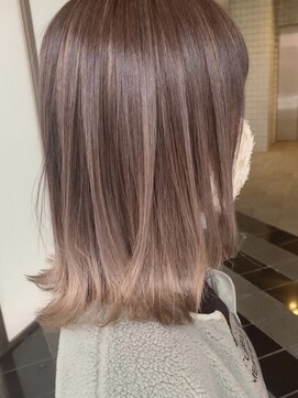 グロウ 上野御徒町(grow) エアリーミディ/ホワイトアッシュ/小顔/ボブルフ[上野/御徒町］