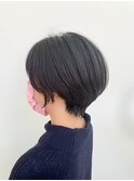耳掛けショートボブ