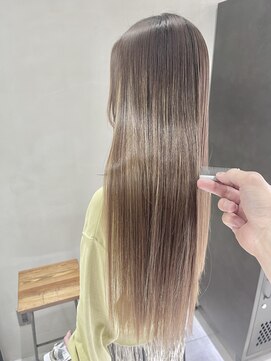 フェリア 渋谷(Feria) 【Feria渋谷】ツヤ感髪質改善トリートメント“石田幸輔”