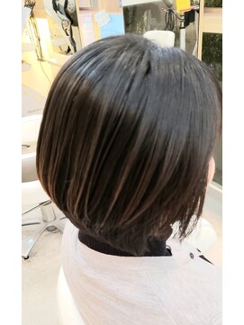 ジーウィズヘアー(G-with hair) ショートボブ