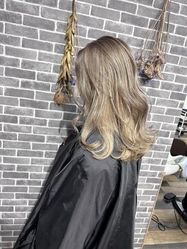 アンティア小作(ANT‘IA) サンドベージュ