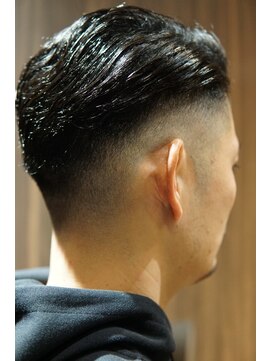 ザエバナンスクラブ 白金(THE EBANANS CLUB) 七三フェード