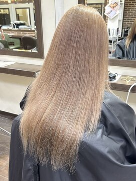 ヘアーアンドメイク ビス(HAIR&MAKE bis) 王道ミルクティーベージュ♪【唐木彩華】