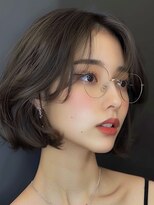 レヴ 草加店(LEV.)&nbsp;美髪ホワイトブロンド外はねボブ