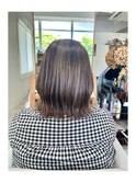 アッシュベージュ×ボブ