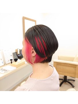 シルビジュー(Cills Bijou) ☆大人女性美髪前下がりラウンドグラデーションボブ☆