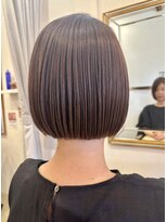 リンド(Lindo) アッシュページュのミニボブ