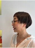 メガネも素敵なミニマムショートボブ